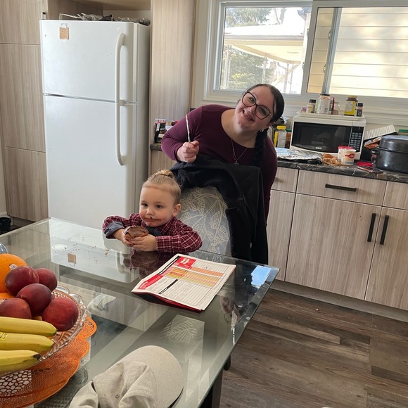 Meet your Posher, Michelle - Picture 9 of 15